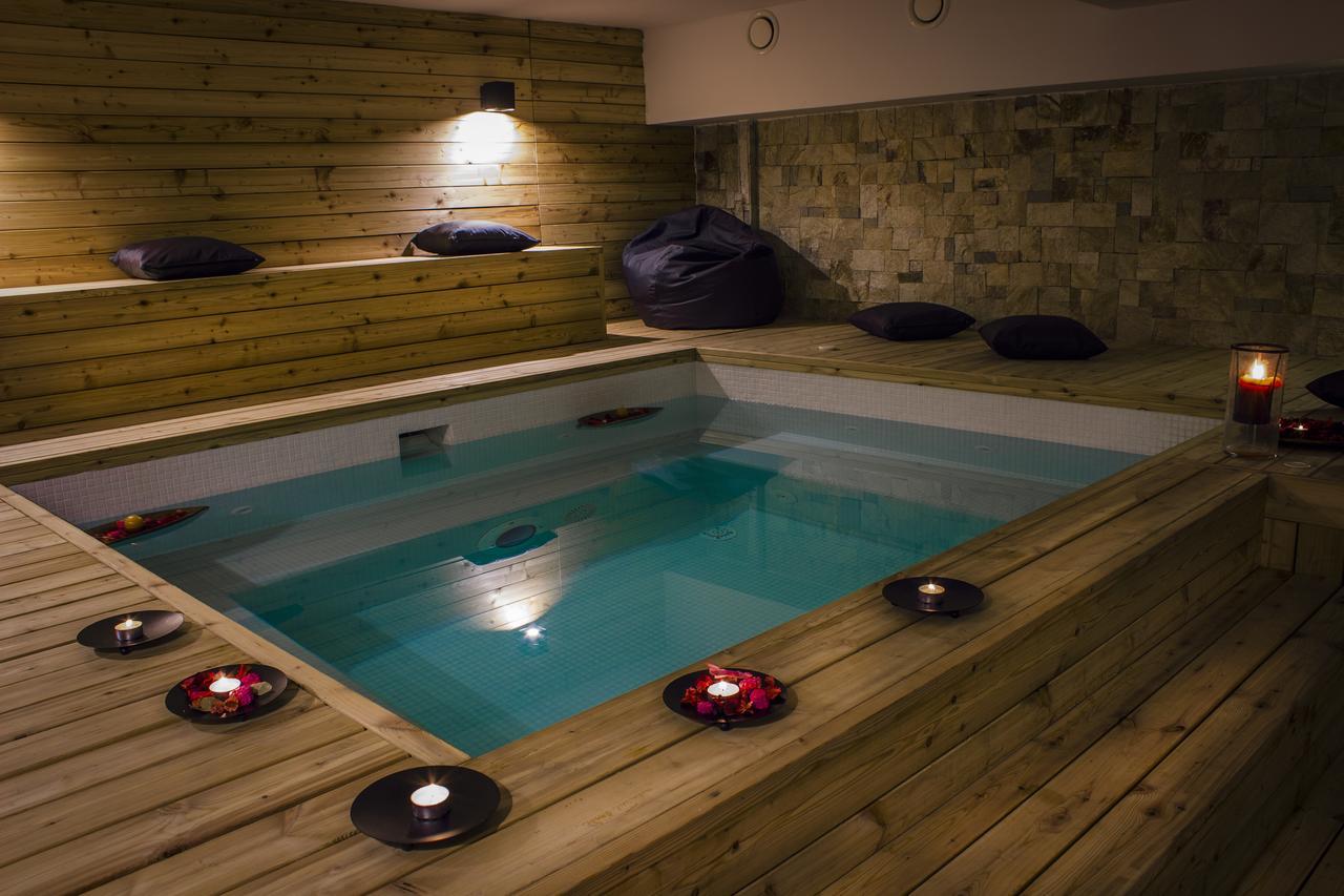 Trigrad Hotel Eksteriør billede
